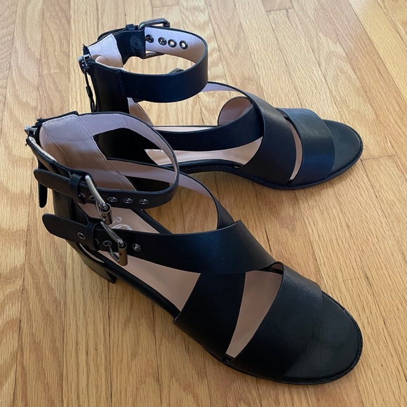 TG Black Strappy Sandal Heels. Size 8.5. Never worn. - Picture 3 of 9